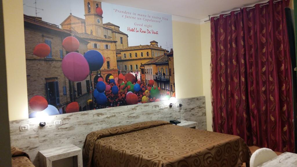 Hotel La Rosa Dei Venti Monte San Giusto Extérieur photo