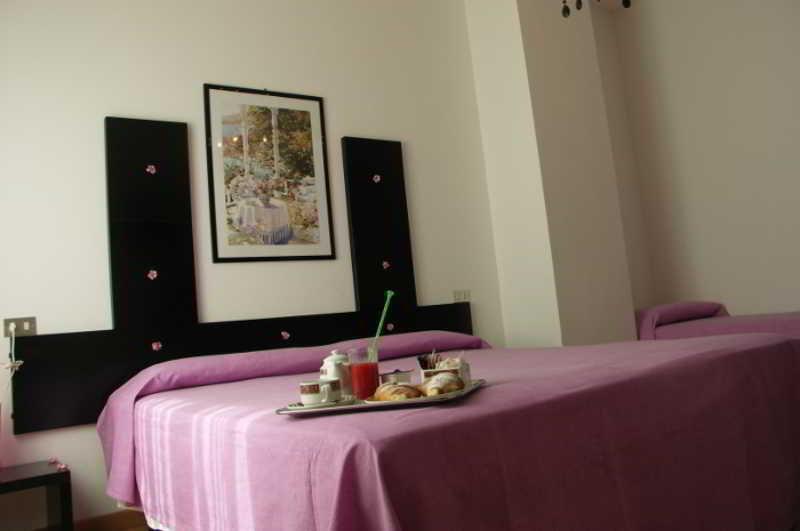 Hotel La Rosa Dei Venti Monte San Giusto Chambre photo
